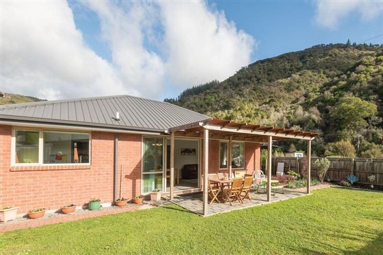 Photo of property in 4 Hockey Place, The Brook, Nelson, 7010