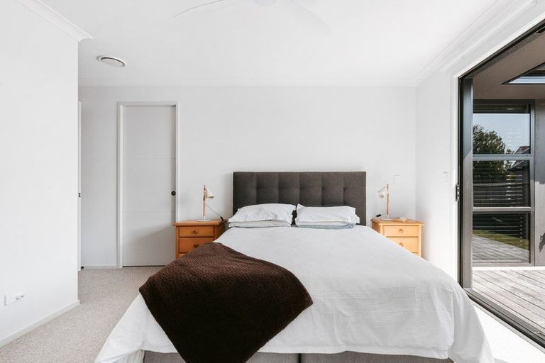 Photo of property in 12 Serenity Drive, Omokoroa, 3114