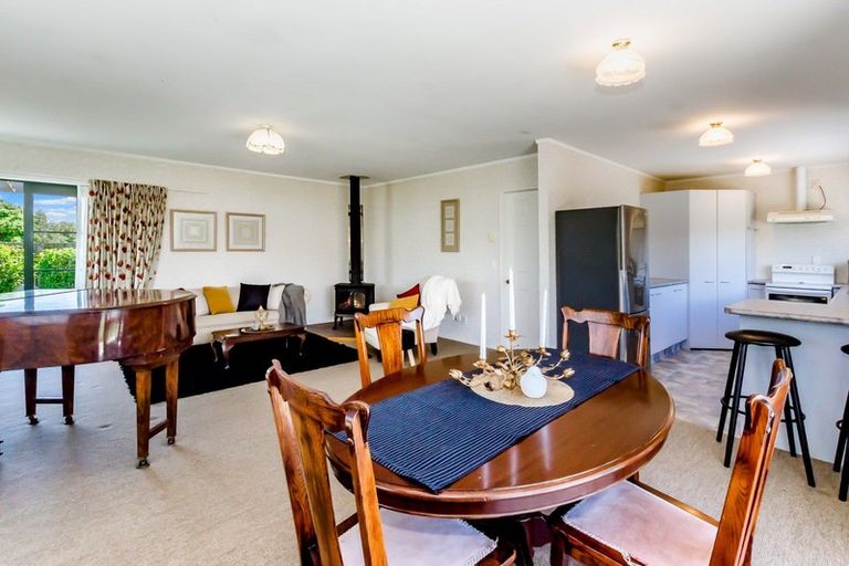 Photo of property in 7 Tobys Way, Waikanae Beach, Waikanae, 5036