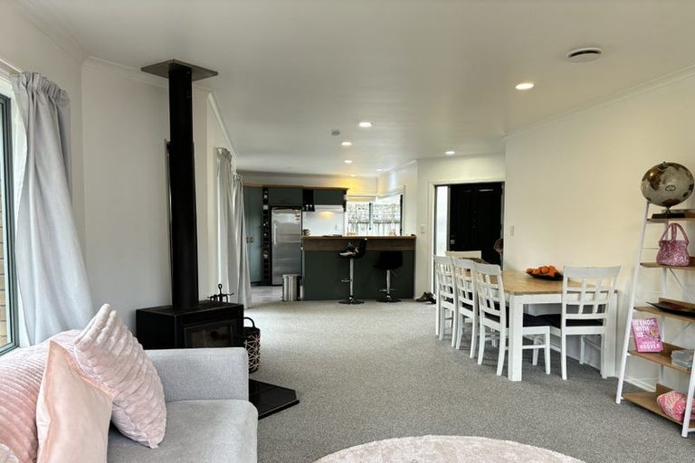 Photo of property in 8 Bowen Street, Cambridge, 3434