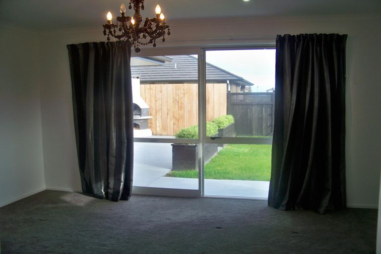 Photo of property in 3 Mckinnon Street, Leamington, Cambridge, 3432