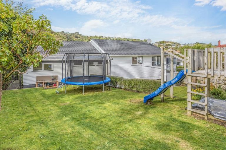 Photo of property in 3 Findhorn Place, Papakowhai, Porirua, 5024