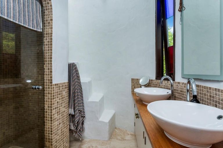 Photo of property in 24 Channel View Road, Campbells Bay, Auckland, 0630