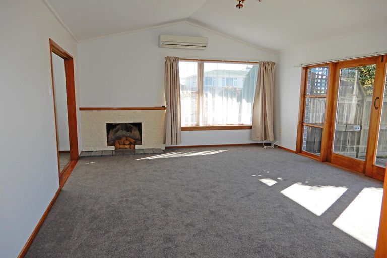 Photo of property in 17 Glendale Crescent, Holmes Hill, Oamaru, 9401