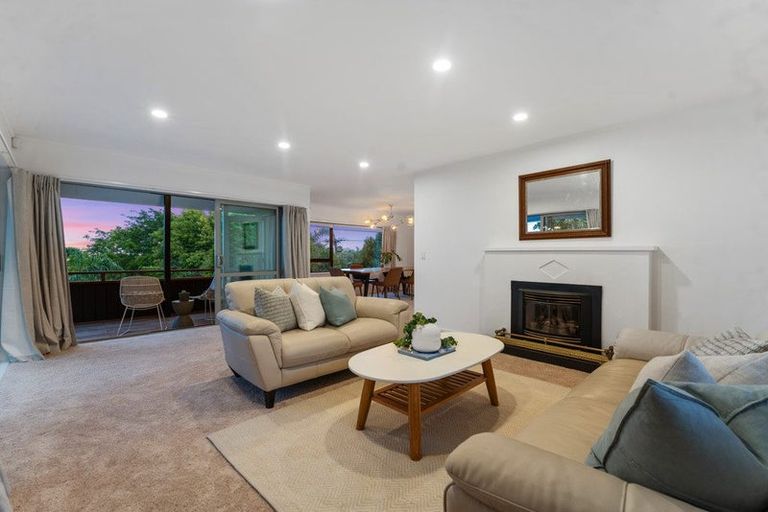 Photo of property in 1/23 Park Rise, Campbells Bay, Auckland, 0630