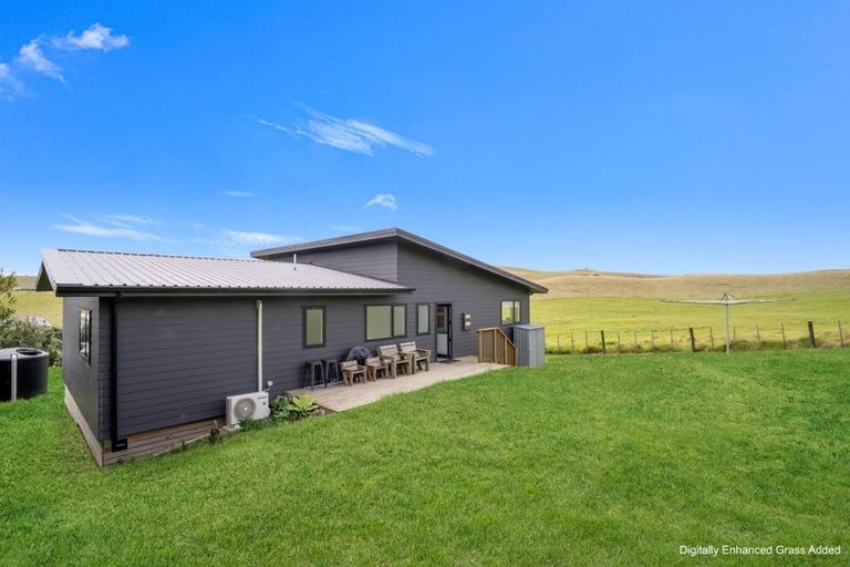 Photo of property in 4 Gillespie Drive, Baylys Beach, Dargaville, 0377