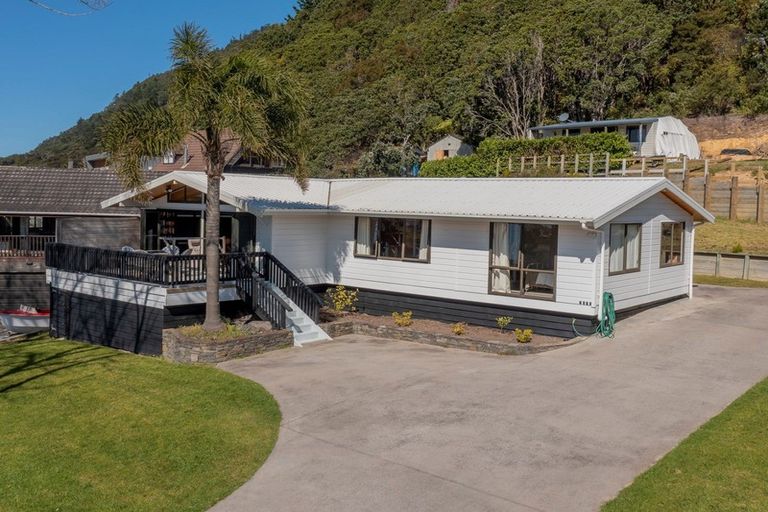 Photo of property in 1208 Hikuai Settlement Road, Pauanui, Hikuai, 3579