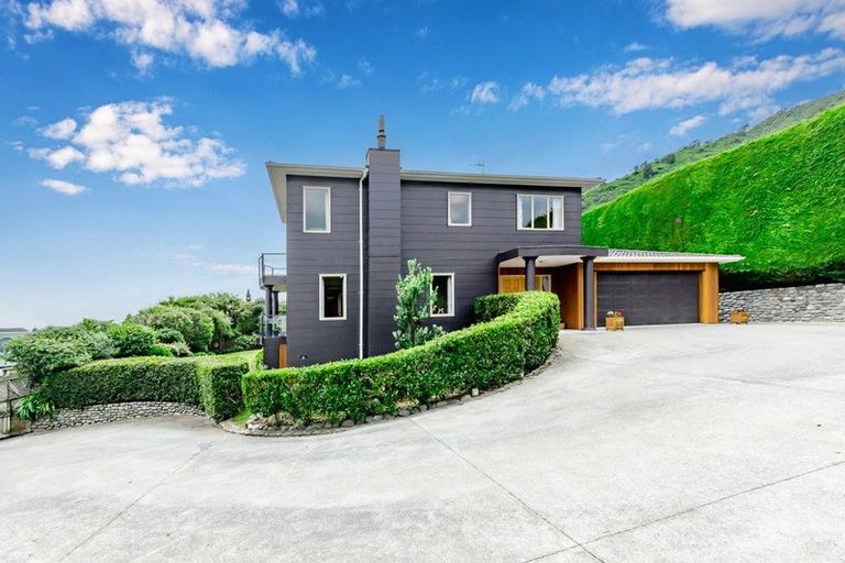 Photo of property in 115 Winara Avenue, Waikanae, 5036