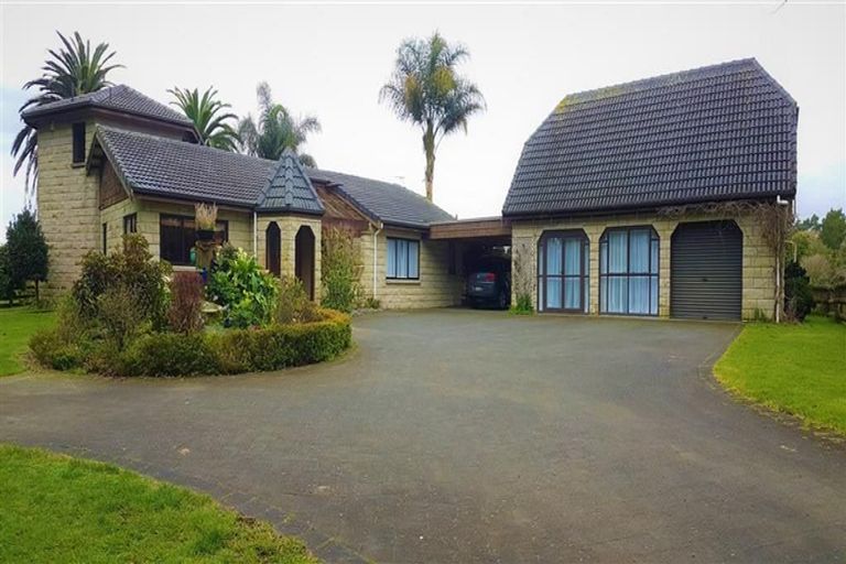 Photo of property in 72 Derbyshire Lane, Karaka, Papakura, 2580