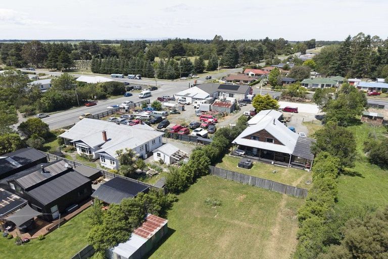 Photo of property in 139a High Street, Oxford, 7430