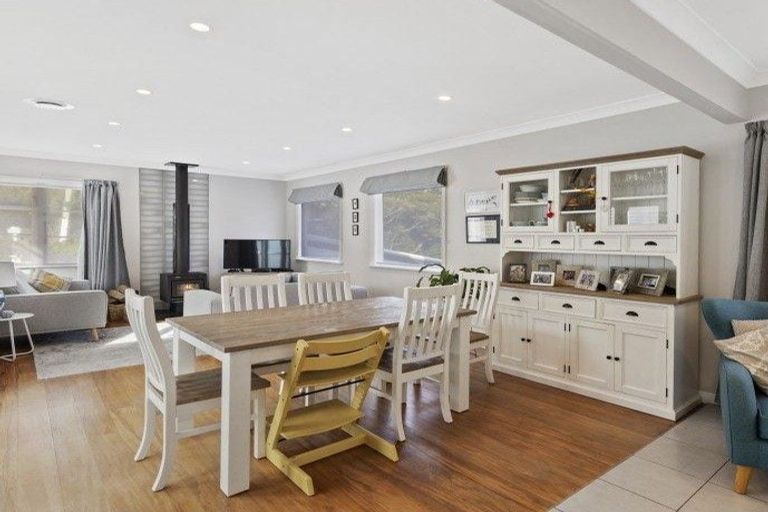 Photo of property in 99 Normandale Road, Normandale, Lower Hutt, 5010