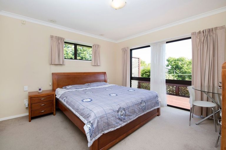 Photo of property in 13 Fieldstone Court, Northpark, Auckland, 2013