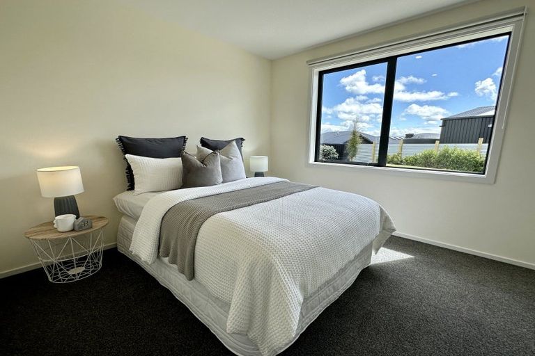 Photo of property in 8 Chatham Rise, Seaward Bush, Invercargill, 9812