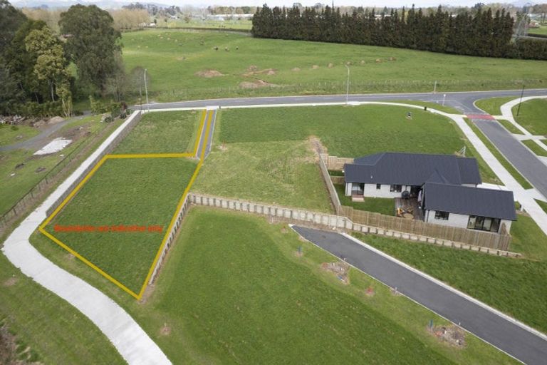 Photo of property in 19b Silverwood Lane, Leamington, Cambridge, 3495