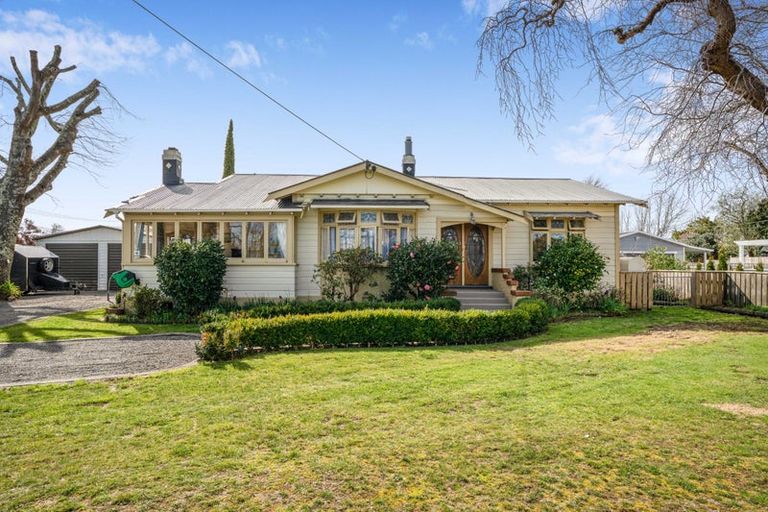 Photo of property in 51 Park Road, Carterton, 5713