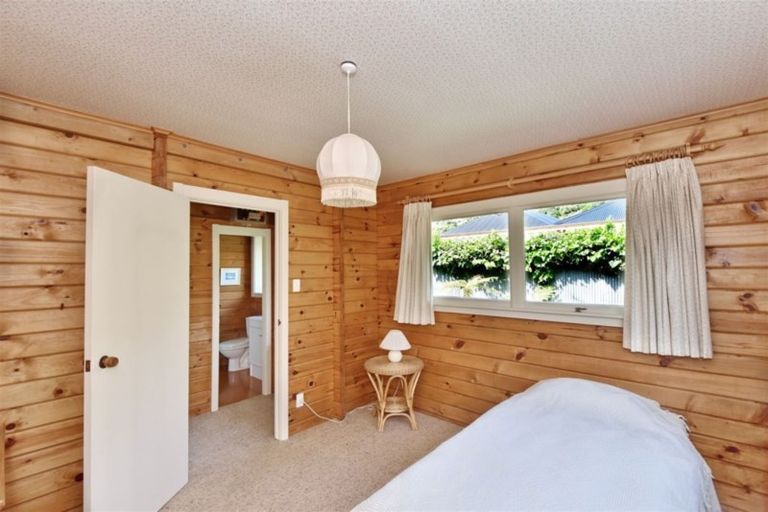 Photo of property in 71 Wiggins Street, Sumner, Christchurch, 8081