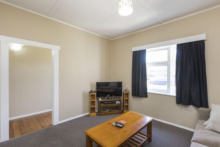 Photo of property in 58 Matipo Street, Takaro, Palmerston North, 4410