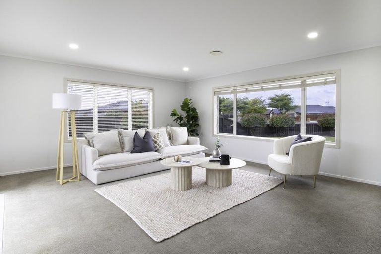 Photo of property in 1 Whitney Place, Rototuna North, Hamilton, 3210