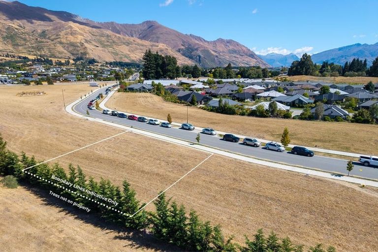 Photo of property in 22 Avalon Station Drive, Wanaka, 9305