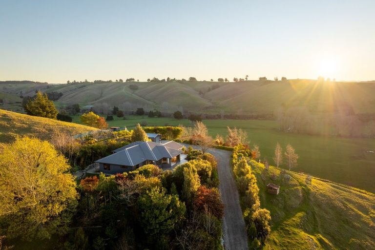 Photo of property in 14a Totara View Road, Wakefield, 7095