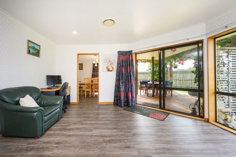 Photo of property in 1 Rose Place, Awapuni, Palmerston North, 4412