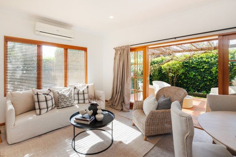 Photo of property in 75b Jickell Street, Hokowhitu, Palmerston North, 4410