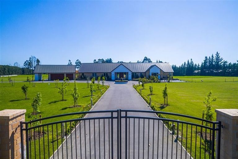 Photo of property in 630 Hoskyns Road, West Melton, Christchurch, 7675
