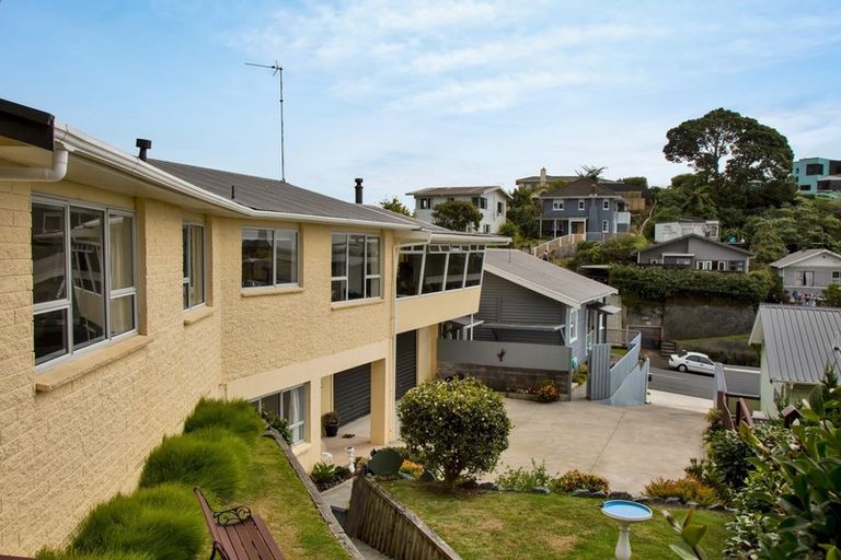 Photo of property in 57 Pioneer Road, Moturoa, New Plymouth, 4310
