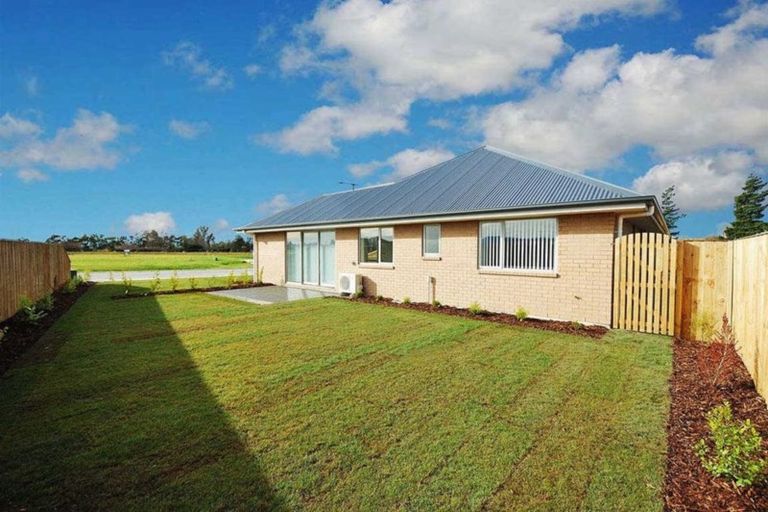 Photo of property in 6 Willowby Lane, Rangiora, 7400