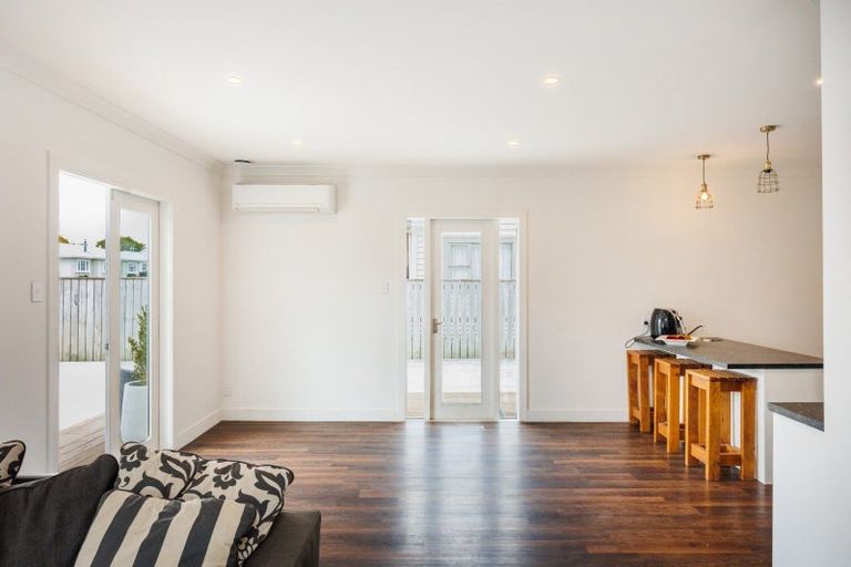 Photo of property in 11 East Street, Feilding, 4702