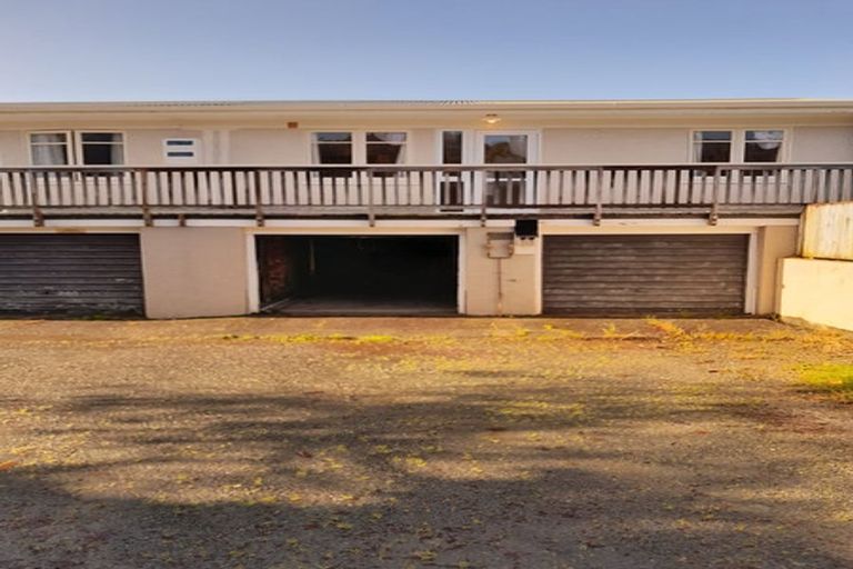 Photo of property in 327 Western Hills Drive, Avenues, Whangarei, 0110