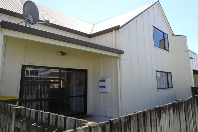 Photo of property in 3/3 Inverness Avenue, Hamilton East, Hamilton, 3216