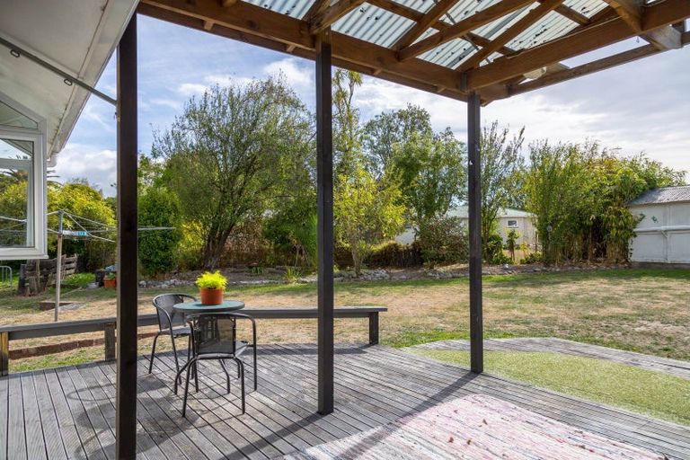 Photo of property in 24 Lansdowne Crescent, Lansdowne, Masterton, 5810