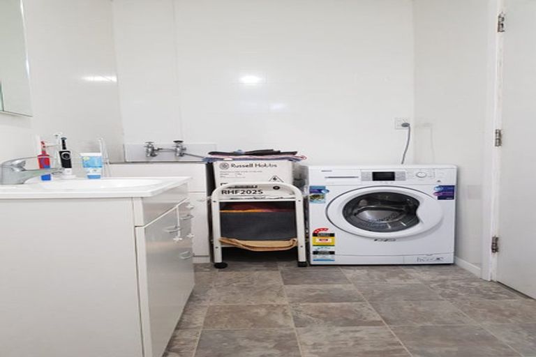 Photo of property in 73 Madras Street, Khandallah, Wellington, 6035