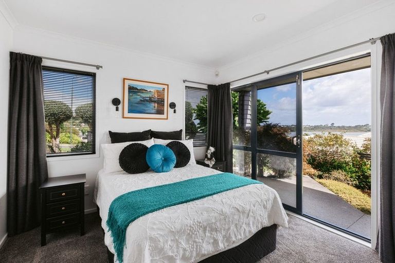 Photo of property in 36 Downing Place, Welcome Bay, Tauranga, 3112