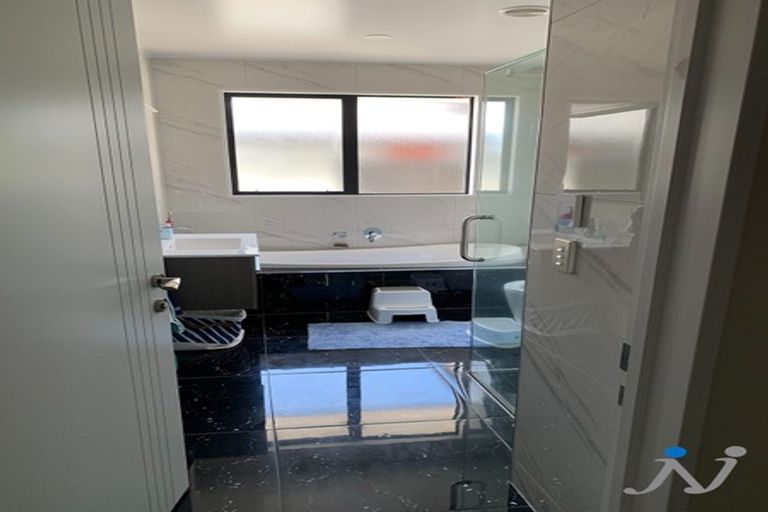 Photo of property in 18 Lockwood Street, Halswell, Christchurch, 8025