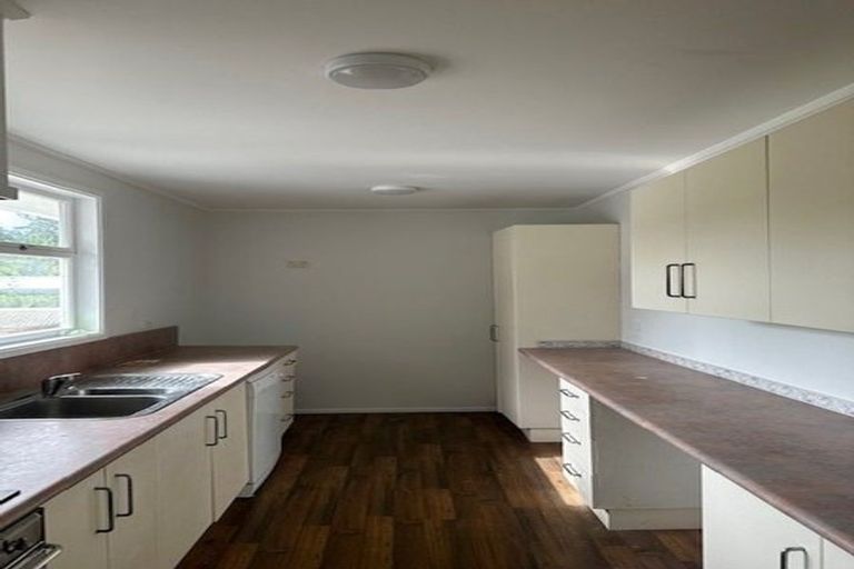 Photo of property in 109 Canongate Street, Birkdale, Auckland, 0626