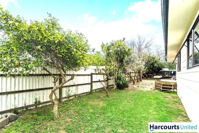 Photo of property in 1/20 Burundi Avenue, Clendon Park, Auckland, 2103