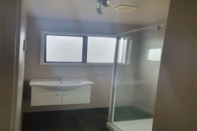 Photo of property in 29c O'briens Road, Sockburn, Christchurch, 8042