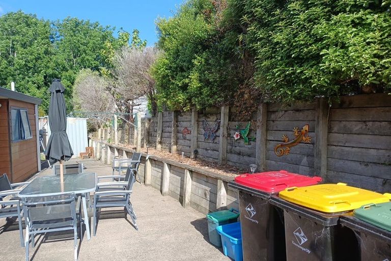 Photo of property in 54 Langstone Street, Welcome Bay, Tauranga, 3112