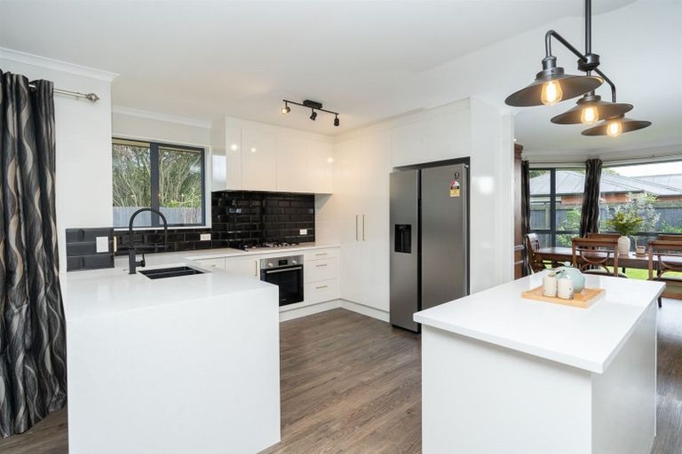 Photo of property in 4 Kingsbury Court, Rototuna North, Hamilton, 3210