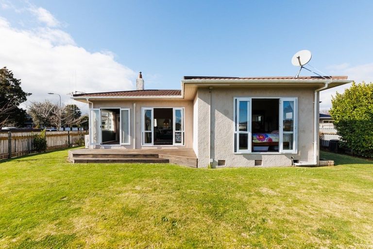 Photo of property in 113 Waterloo Crescent, Hokowhitu, Palmerston North, 4410