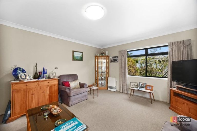 Photo of property in 10 Marine Avenue, Waihi Beach, 3611