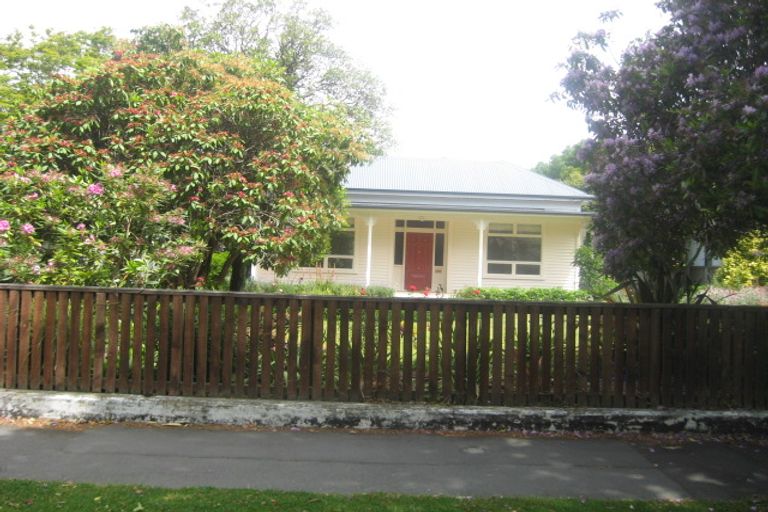 Photo of property in 72 Fisher Avenue, Beckenham, Christchurch, 8023