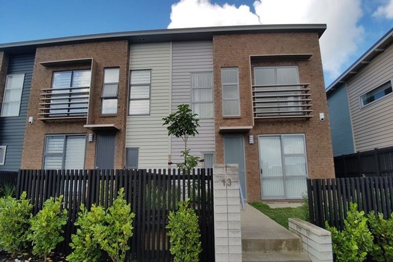 Photo of property in 13 Mollusc Road, Hobsonville, Auckland, 0616