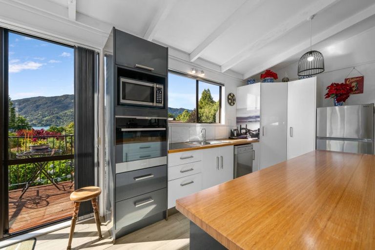 Photo of property in 5 Okiwa Place, Anakiwa, Picton, 7281