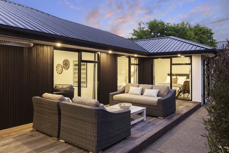 Photo of property in 67 Mays Road, St Albans, Christchurch, 8052