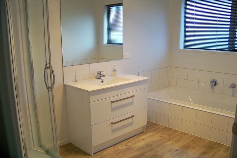 Photo of property in 3 Mckinnon Street, Leamington, Cambridge, 3432