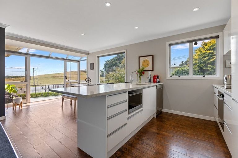 Photo of property in 45 Pohutukawa Place, Bell Block, New Plymouth, 4312