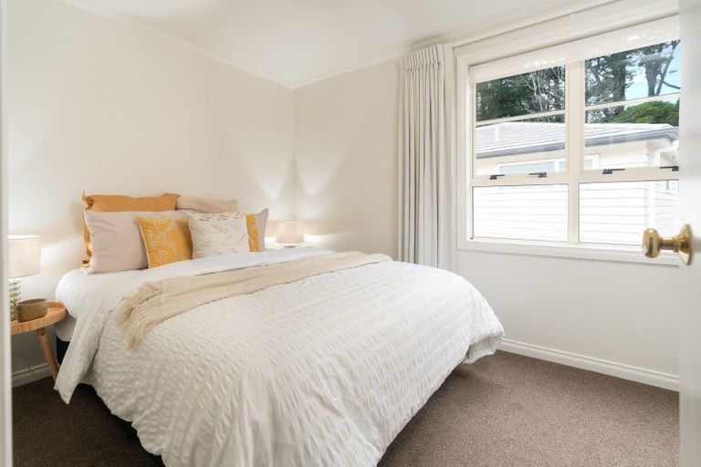 Photo of property in 12b Glenmore Street, Thorndon, Wellington, 6011